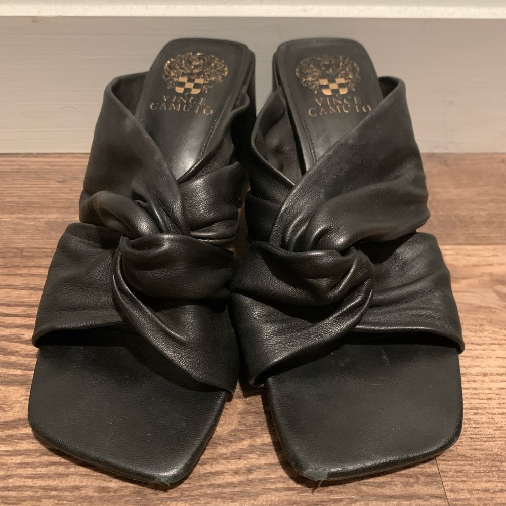 Vince Camuto Black Mule Sandal Bock Heel with Twist Front Size 7